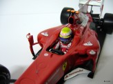 MATTEL 1:18 2010 Ferrari F10 Massa