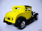 MAISTO 1:24 Ford Model A 1929