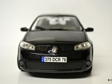 BBURAGO 1:18 Renault Megane Sport