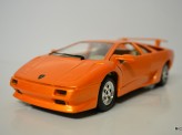 BBURAGO 1:24 Lamborghini Diablo