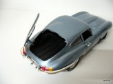 BBURAGO 1:18 Jaguar "E" Coupe 1961