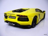 MAISTO 1:24 Lamborghini Aventador LP 700-4