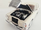 NOREV 1:18 Mercedes Benz 280 SE 1969